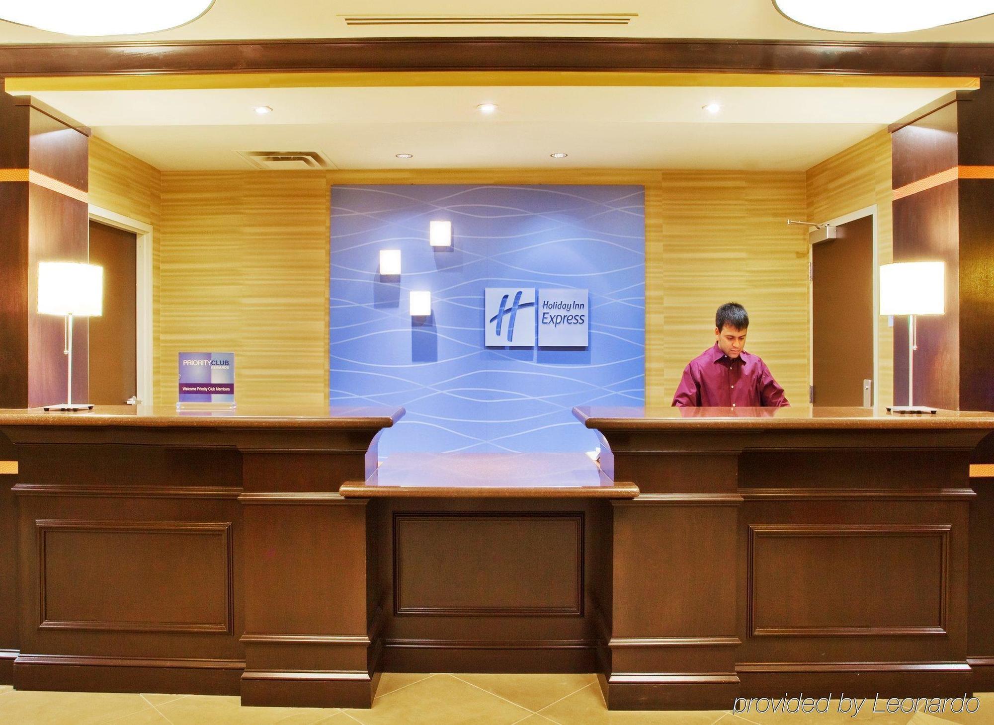Holiday Inn Express Rome-East By Ihg מראה פנימי תמונה